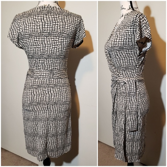 Beautiful Body & Soul Side Wrap Cross Over Dress - Picture 2 of 4